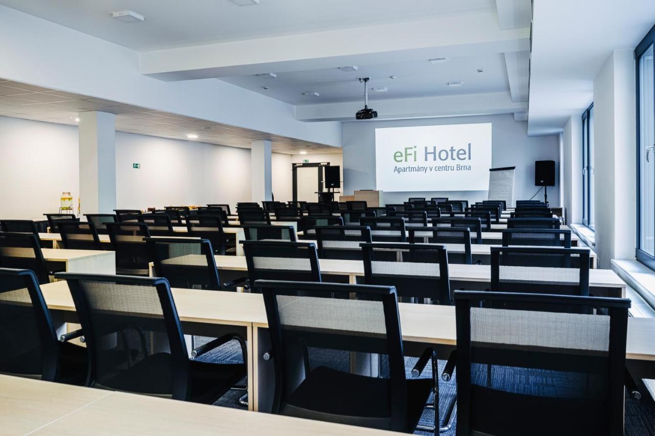 Efi Palace Hotel Brno Ngoại thất bức ảnh
