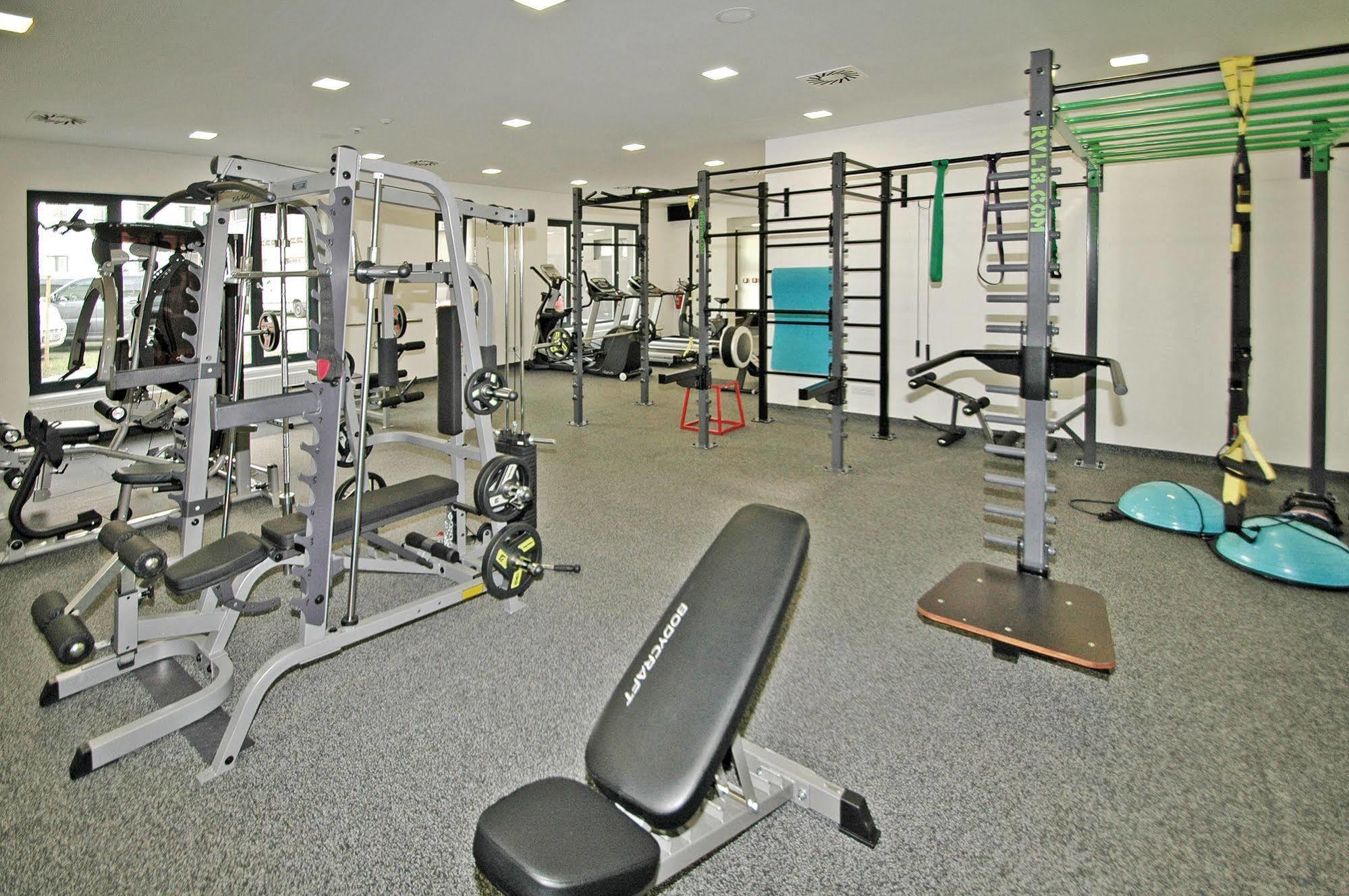 Efi Palace Hotel Brno Ngoại thất bức ảnh